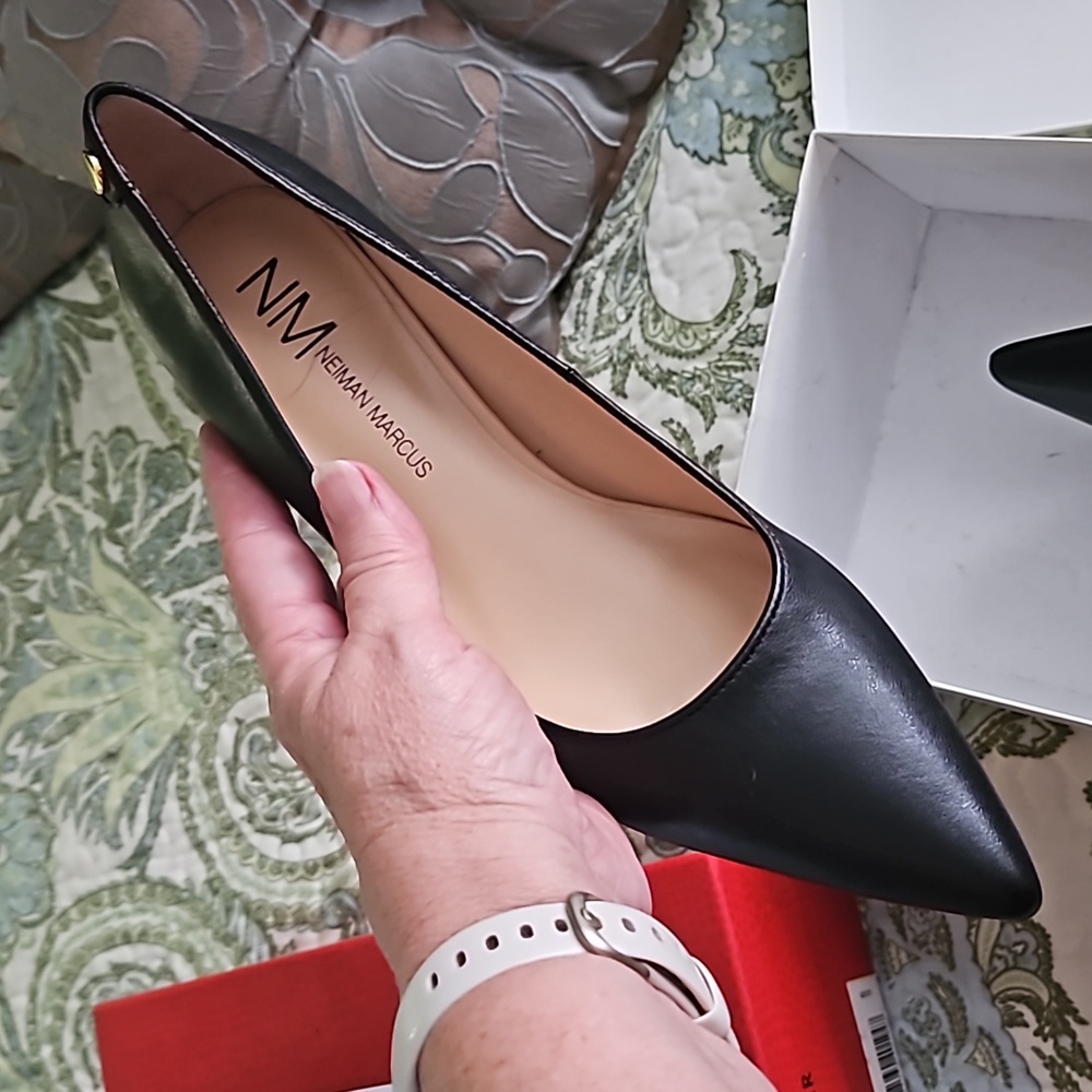 Neiman Marcus black pumps
